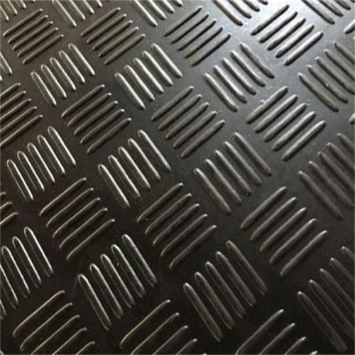 High quality Checker non slip  rubber sheet