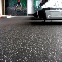 rubber-rolls-gym-flooring-black-white908